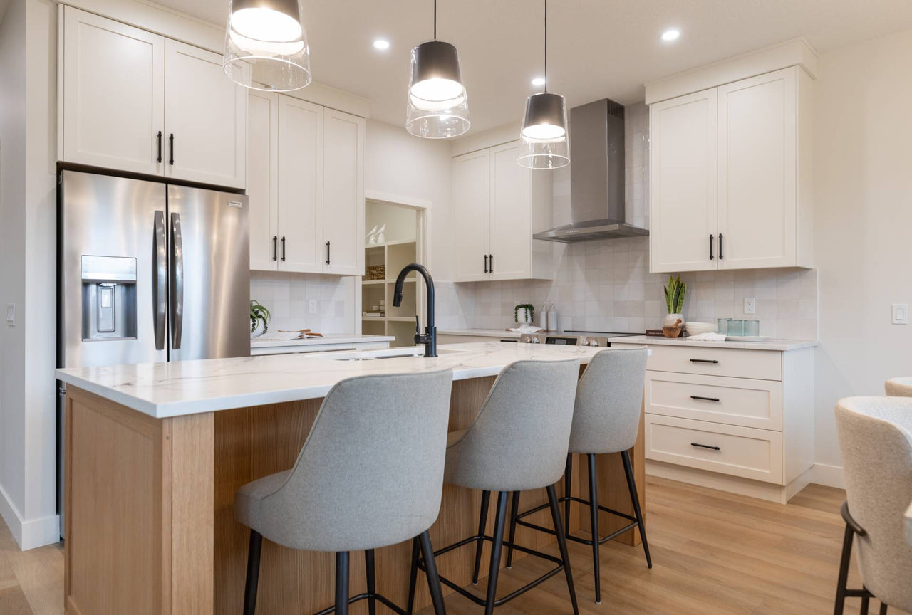 QUARTZ SHOWHOME