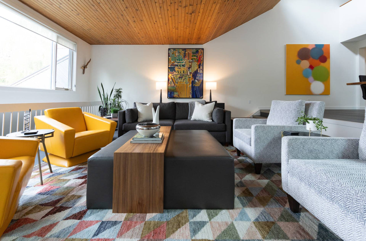 VARSITY ESTATES REDECOR