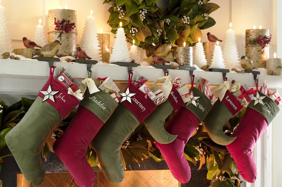 THE DO’S AND DON’TS OF DECORATING YOUR HOME FOR CHRISTMAS
