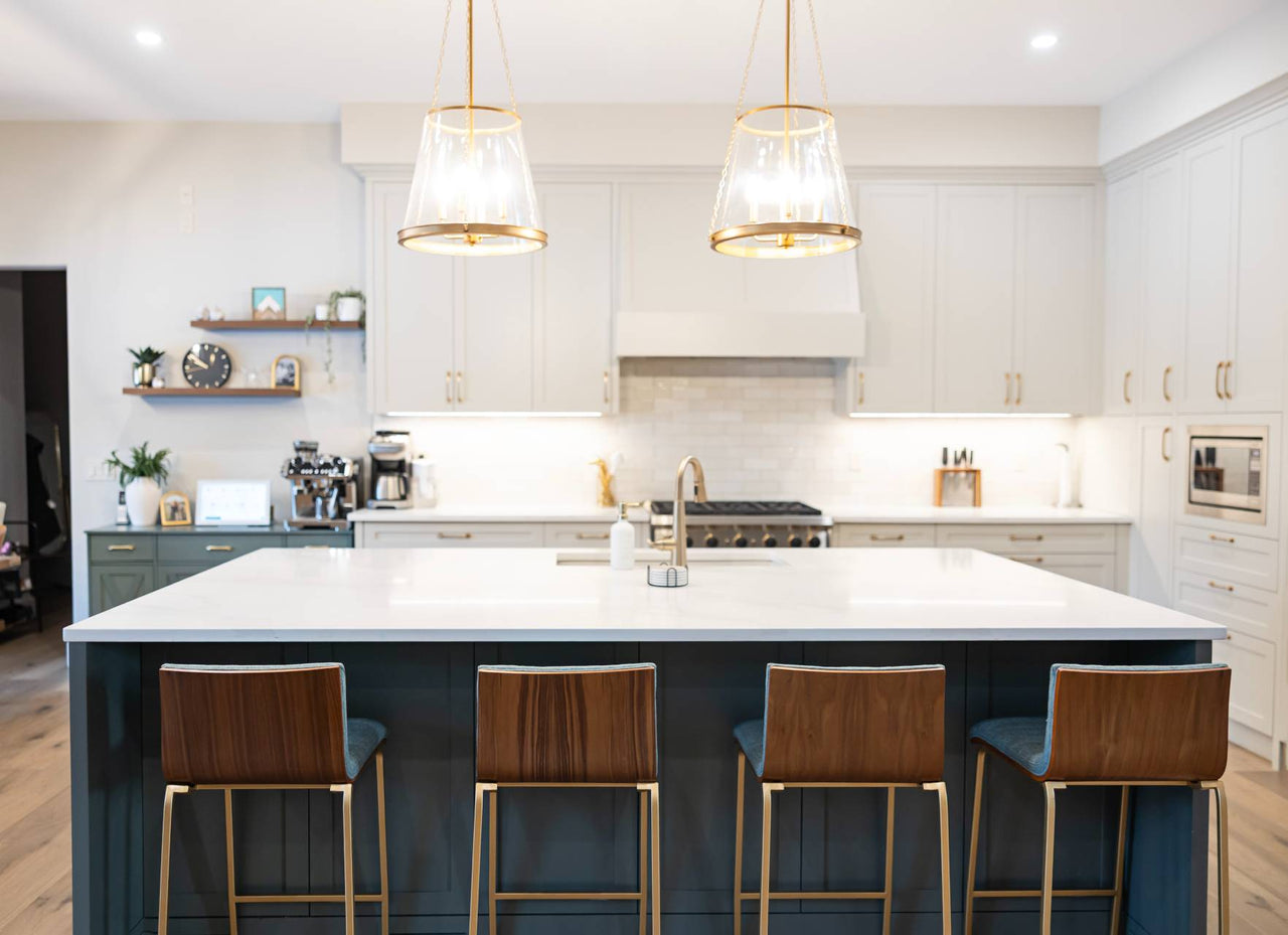 BRAGG CREEK RESIDENCE